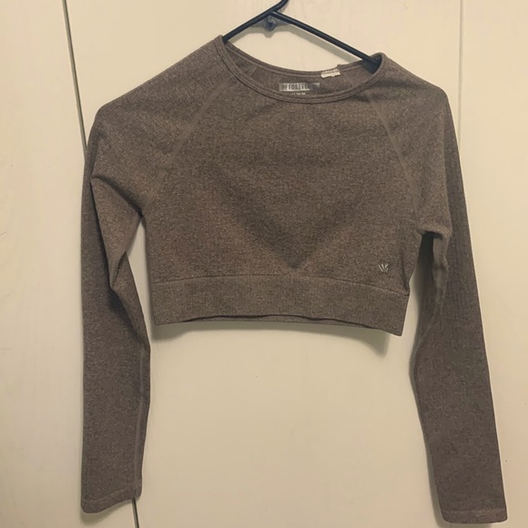 Forever 21 crop top - Picture 1 of 3